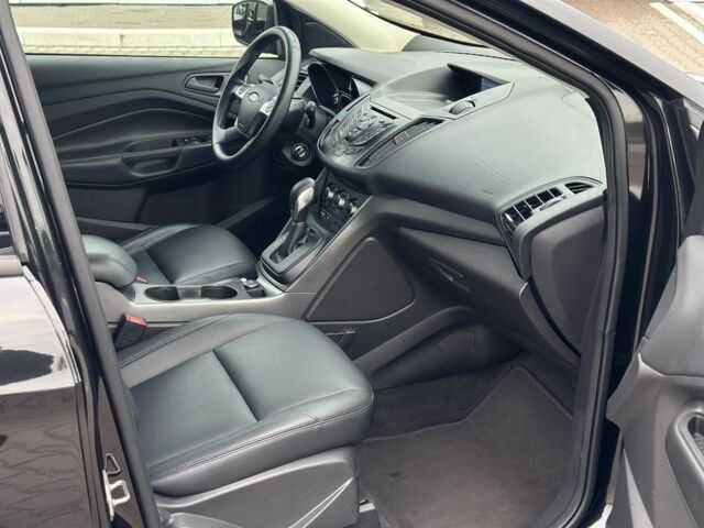 Черный Форд Эскейп, объемом двигателя 2.5 л и пробегом 126 тыс. км за 11800 $, фото 22 на Automoto.ua