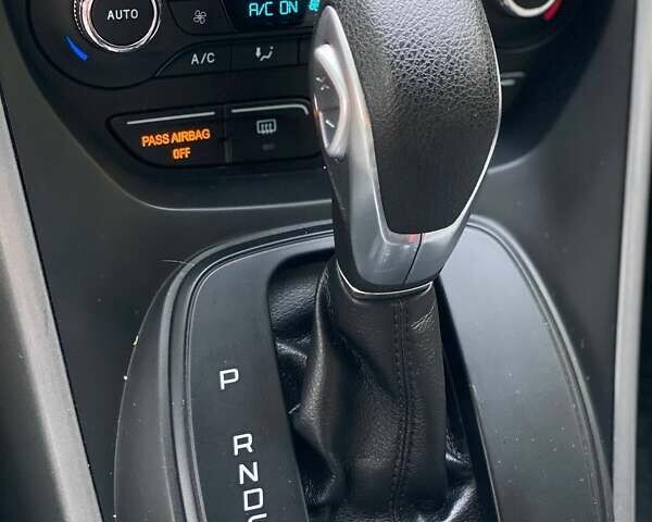 Черный Форд Эскейп, объемом двигателя 1.6 л и пробегом 132 тыс. км за 10490 $, фото 31 на Automoto.ua