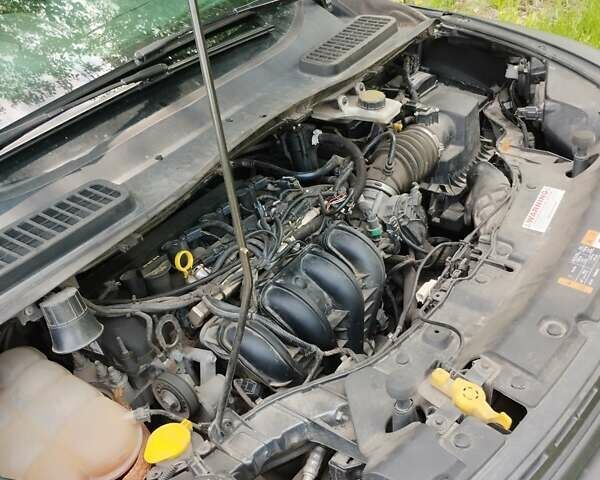 Черный Форд Эскейп, объемом двигателя 2.5 л и пробегом 190 тыс. км за 12500 $, фото 13 на Automoto.ua