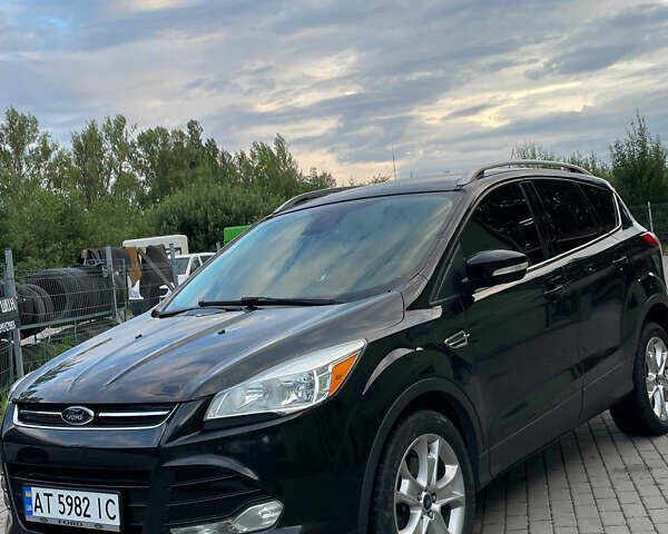 Чорний Форд Ескейп, об'ємом двигуна 1.6 л та пробігом 300 тис. км за 10000 $, фото 1 на Automoto.ua