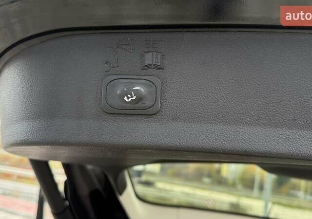 Черный Форд Эскейп, объемом двигателя 1.6 л и пробегом 148 тыс. км за 14250 $, фото 32 на Automoto.ua