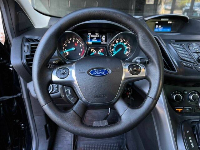 Черный Форд Эскейп, объемом двигателя 2.5 л и пробегом 133 тыс. км за 9900 $, фото 18 на Automoto.ua