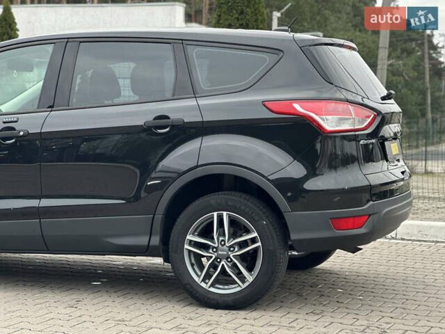 Черный Форд Эскейп, объемом двигателя 2.26 л и пробегом 126 тыс. км за 11800 $, фото 10 на Automoto.ua