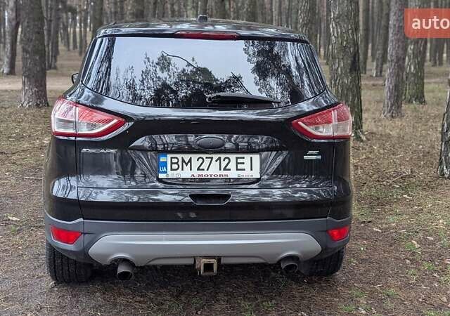 Черный Форд Эскейп, объемом двигателя 2 л и пробегом 87 тыс. км за 12700 $, фото 5 на Automoto.ua
