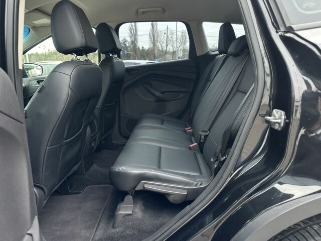 Черный Форд Эскейп, объемом двигателя 2.5 л и пробегом 126 тыс. км за 11800 $, фото 19 на Automoto.ua