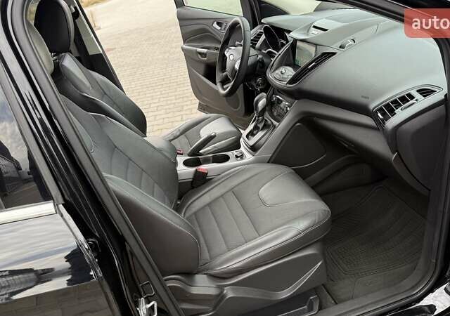 Черный Форд Эскейп, объемом двигателя 1.6 л и пробегом 148 тыс. км за 14250 $, фото 37 на Automoto.ua