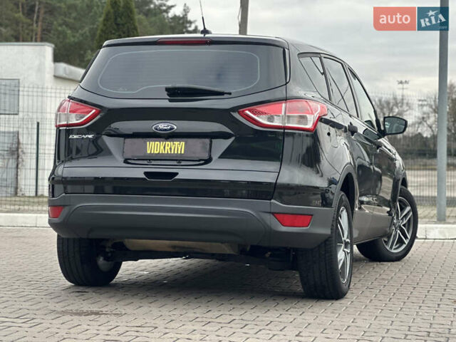 Черный Форд Эскейп, объемом двигателя 2.26 л и пробегом 126 тыс. км за 11800 $, фото 15 на Automoto.ua