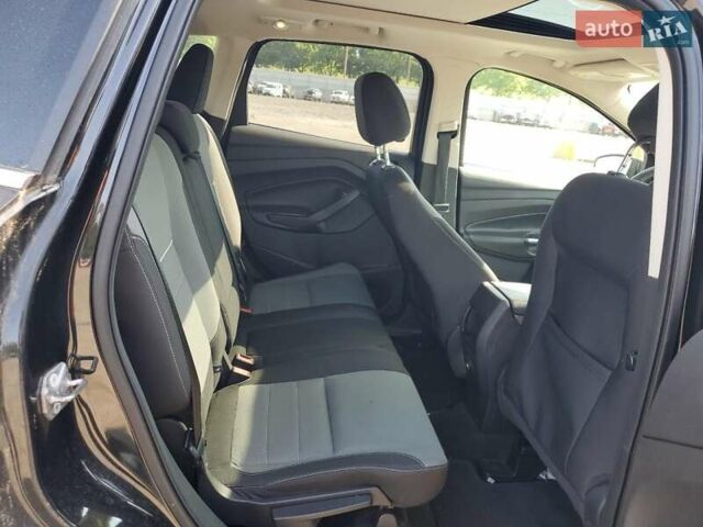 Черный Форд Эскейп, объемом двигателя 2 л и пробегом 115 тыс. км за 2700 $, фото 10 на Automoto.ua