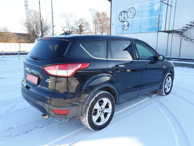 Черный Форд Эскейп, объемом двигателя 2 л и пробегом 245 тыс. км за 7500 $, фото 3 на Automoto.ua