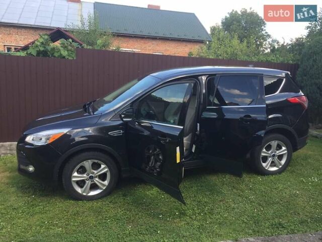 Черный Форд Эскейп, объемом двигателя 2 л и пробегом 168 тыс. км за 11900 $, фото 7 на Automoto.ua