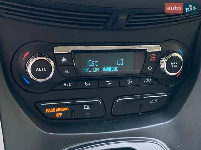 Черный Форд Эскейп, объемом двигателя 1.6 л и пробегом 132 тыс. км за 10490 $, фото 34 на Automoto.ua