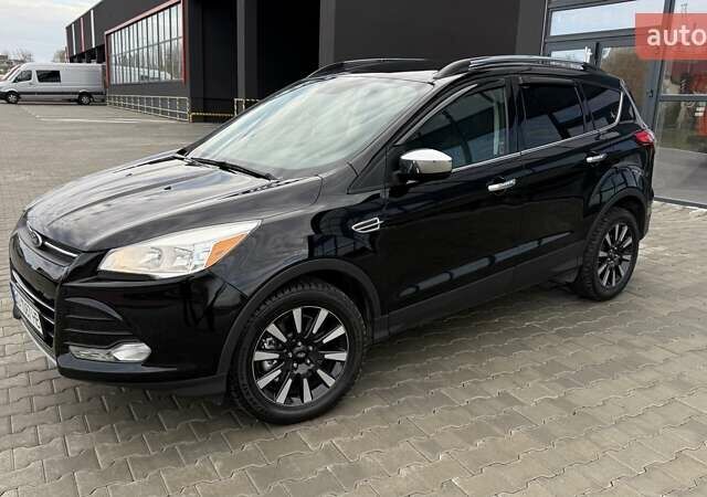 Черный Форд Эскейп, объемом двигателя 1.6 л и пробегом 148 тыс. км за 14250 $, фото 3 на Automoto.ua