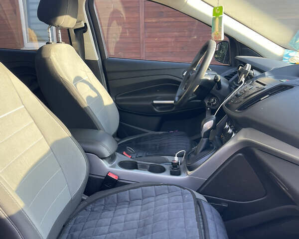 Форд Эскейп 2015 в Полтаве на Automoto.ua Черный Форд Эскейп, объемом двигателя 2 л и пробегом 215 тыс. км за 11500 $, фото 8 на Automoto.ua