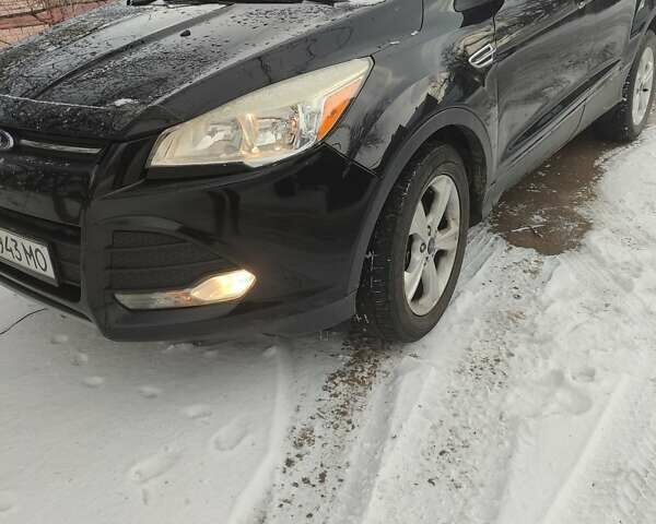 Черный Форд Эскейп, объемом двигателя 2 л и пробегом 197 тыс. км за 12000 $, фото 4 на Automoto.ua