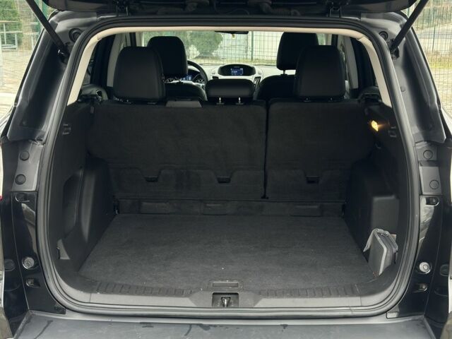 Черный Форд Эскейп, объемом двигателя 2.5 л и пробегом 126 тыс. км за 11800 $, фото 20 на Automoto.ua