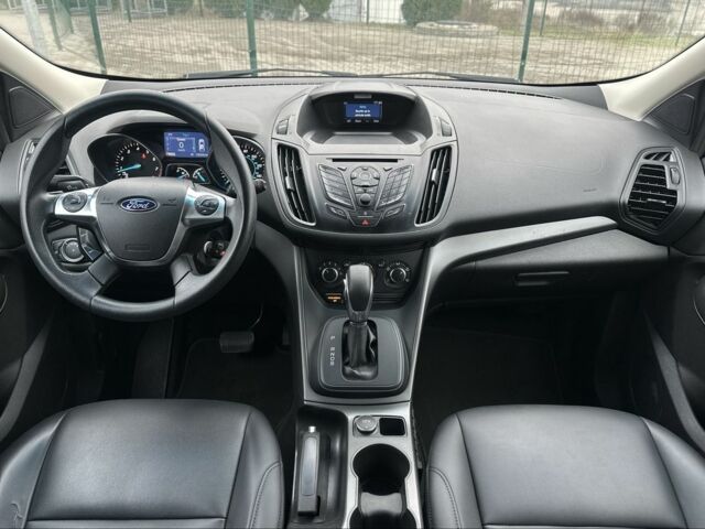 Черный Форд Эскейп, объемом двигателя 2.5 л и пробегом 126 тыс. км за 11800 $, фото 2 на Automoto.ua