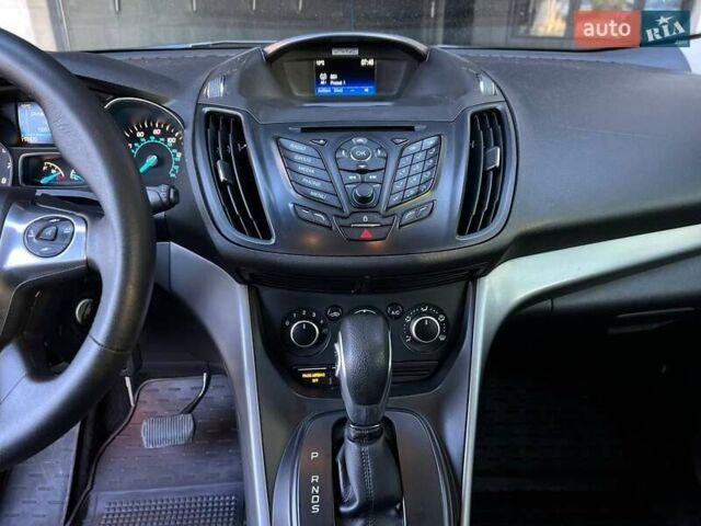 Черный Форд Эскейп, объемом двигателя 2.49 л и пробегом 133 тыс. км за 9900 $, фото 20 на Automoto.ua