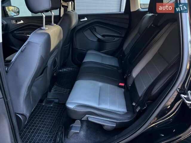 Черный Форд Эскейп, объемом двигателя 2.49 л и пробегом 133 тыс. км за 9900 $, фото 12 на Automoto.ua