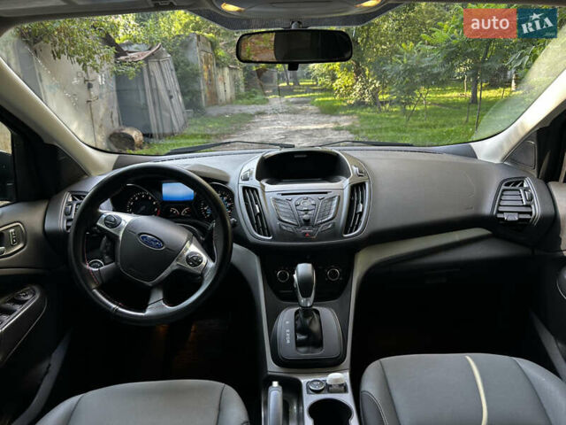 Чорний Форд Ескейп, об'ємом двигуна 2 л та пробігом 203 тис. км за 11400 $, фото 23 на Automoto.ua