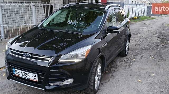 Черный Форд Эскейп, объемом двигателя 2 л и пробегом 140 тыс. км за 14000 $, фото 12 на Automoto.ua