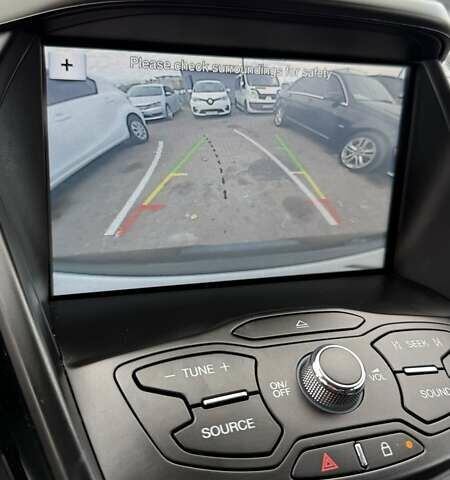 Черный Форд Эскейп, объемом двигателя 1.6 л и пробегом 148 тыс. км за 14250 $, фото 40 на Automoto.ua