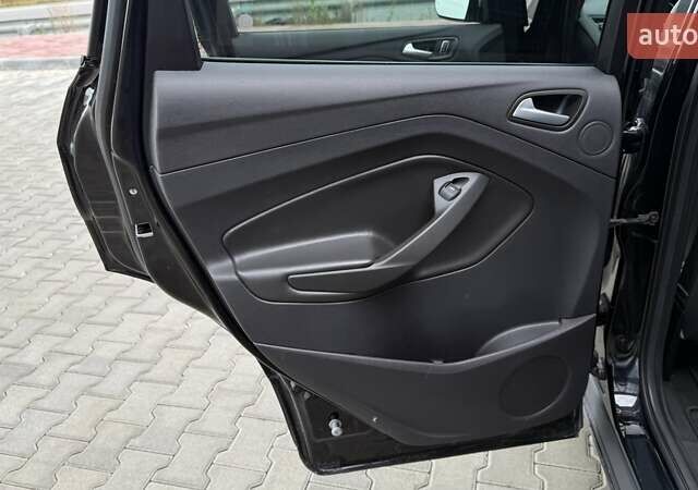 Черный Форд Эскейп, объемом двигателя 1.6 л и пробегом 148 тыс. км за 14250 $, фото 27 на Automoto.ua