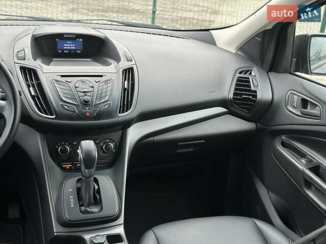 Черный Форд Эскейп, объемом двигателя 2.26 л и пробегом 126 тыс. км за 11800 $, фото 20 на Automoto.ua