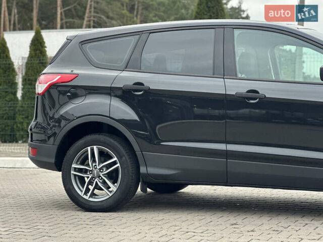 Черный Форд Эскейп, объемом двигателя 2.26 л и пробегом 126 тыс. км за 11800 $, фото 8 на Automoto.ua