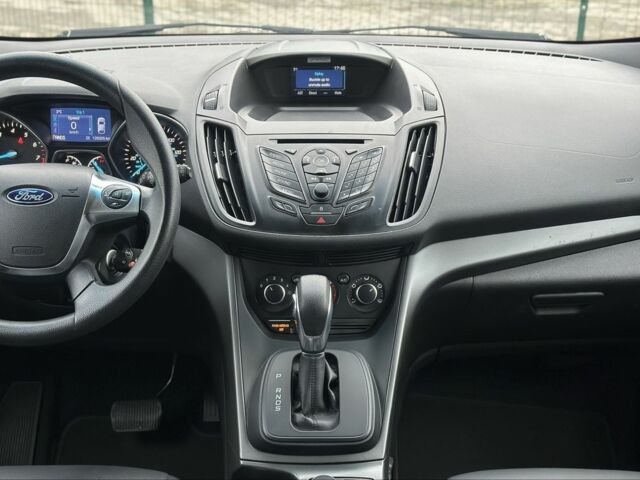 Черный Форд Эскейп, объемом двигателя 2.5 л и пробегом 126 тыс. км за 11800 $, фото 11 на Automoto.ua