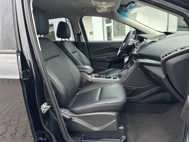 Черный Форд Эскейп, объемом двигателя 2.5 л и пробегом 126 тыс. км за 11800 $, фото 23 на Automoto.ua