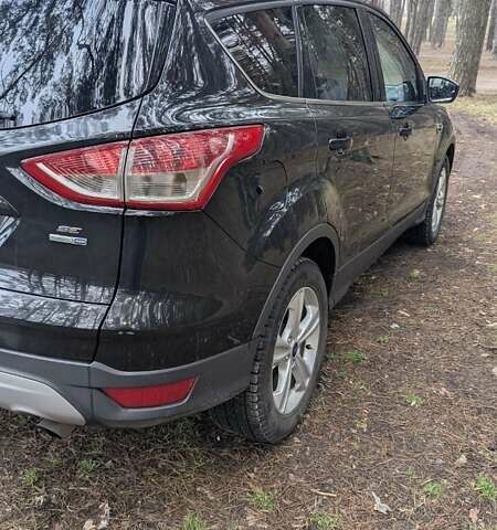 Черный Форд Эскейп, объемом двигателя 2 л и пробегом 87 тыс. км за 12700 $, фото 7 на Automoto.ua