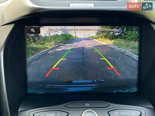 Форд Эскейп 2015 в Киеве на Automoto.ua Черный Форд Эскейп, объемом двигателя 1.6 л и пробегом 132 тыс. км за 10490 $, фото 29 на Automoto.ua
