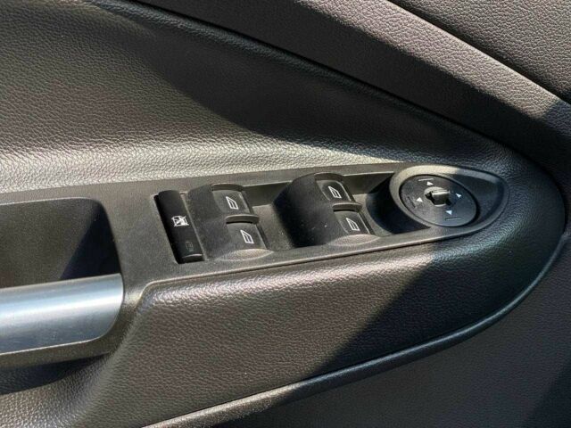 Чорний Форд Ескейп, об'ємом двигуна 1.6 л та пробігом 132 тис. км за 10490 $, фото 9 на Automoto.ua