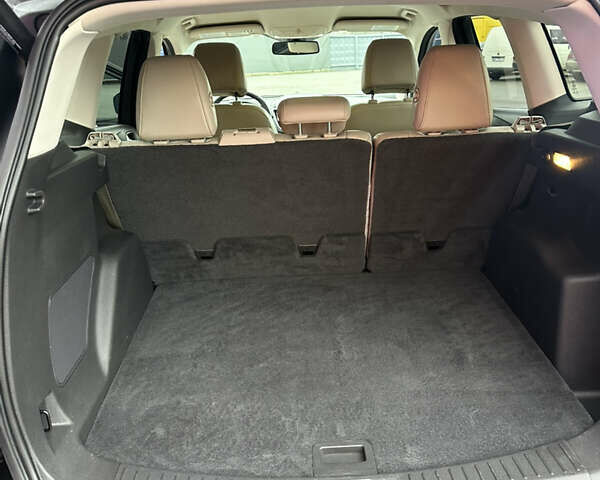 Чорний Форд Ескейп, об'ємом двигуна 2 л та пробігом 235 тис. км за 12800 $, фото 17 на Automoto.ua