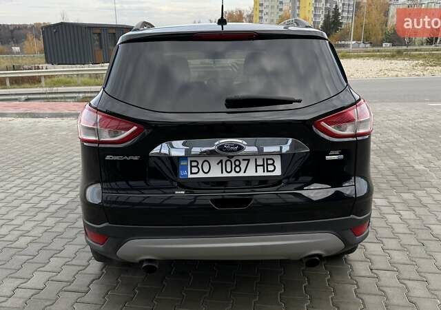 Черный Форд Эскейп, объемом двигателя 1.6 л и пробегом 148 тыс. км за 14250 $, фото 7 на Automoto.ua