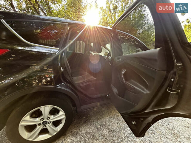 Чорний Форд Ескейп, об'ємом двигуна 2 л та пробігом 203 тис. км за 11400 $, фото 24 на Automoto.ua