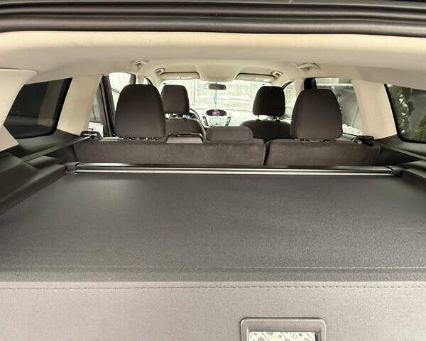 Черный Форд Эскейп, объемом двигателя 2.49 л и пробегом 165 тыс. км за 10200 $, фото 18 на Automoto.ua