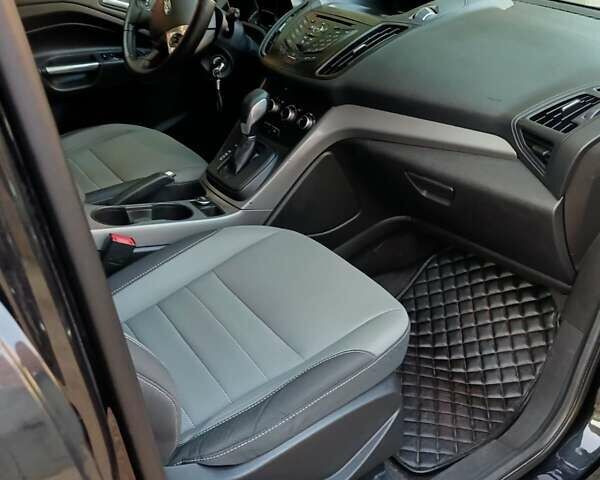 Форд Эскейп 2015 в Чернигове на Automoto.ua Черный Форд Эскейп, объемом двигателя 1.6 л и пробегом 192 тыс. км за 12000 $, фото 11 на Automoto.ua