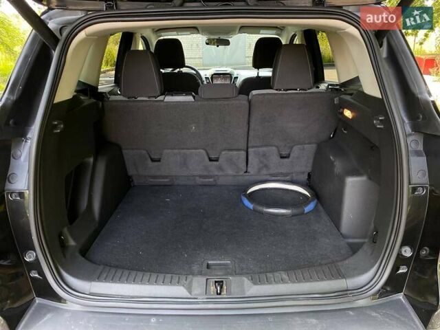 Черный Форд Эскейп, объемом двигателя 1.6 л и пробегом 132 тыс. км за 10490 $, фото 41 на Automoto.ua