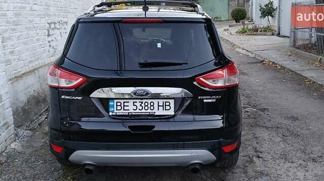 Черный Форд Эскейп, объемом двигателя 2 л и пробегом 140 тыс. км за 14000 $, фото 7 на Automoto.ua