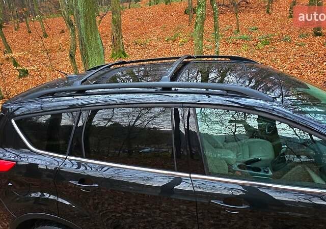 Черный Форд Эскейп, объемом двигателя 2 л и пробегом 122 тыс. км за 12000 $, фото 15 на Automoto.ua