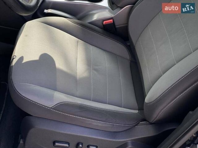 Черный Форд Эскейп, объемом двигателя 1.6 л и пробегом 132 тыс. км за 10490 $, фото 22 на Automoto.ua