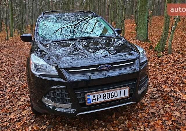 Черный Форд Эскейп, объемом двигателя 2 л и пробегом 122 тыс. км за 12000 $, фото 12 на Automoto.ua