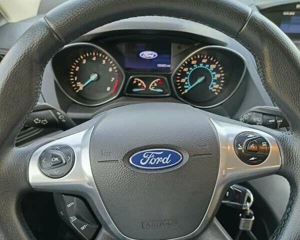 Форд Эскейп 2015 в Чернигове на Automoto.ua Черный Форд Эскейп, объемом двигателя 1.6 л и пробегом 192 тыс. км за 12000 $, фото 10 на Automoto.ua