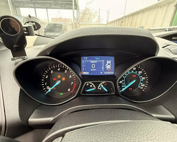 Черный Форд Эскейп, объемом двигателя 2.49 л и пробегом 165 тыс. км за 10200 $, фото 15 на Automoto.ua