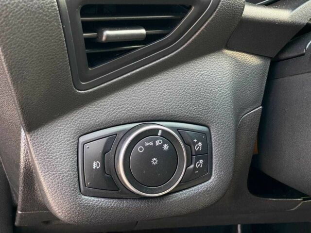 Чорний Форд Ескейп, об'ємом двигуна 1.6 л та пробігом 132 тис. км за 10490 $, фото 11 на Automoto.ua