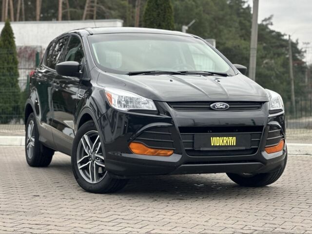 Черный Форд Эскейп, объемом двигателя 2.5 л и пробегом 126 тыс. км за 11800 $, фото 4 на Automoto.ua