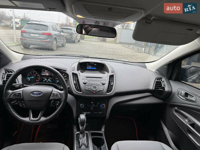 Черный Форд Эскейп, объемом двигателя 2.49 л и пробегом 177 тыс. км за 10500 $, фото 17 на Automoto.ua