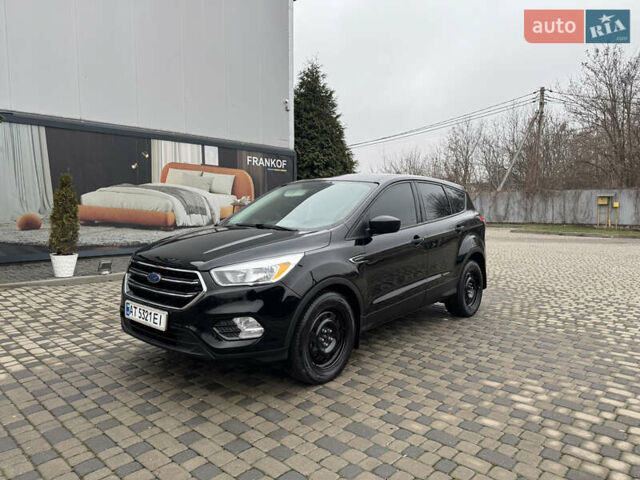 Черный Форд Эскейп, объемом двигателя 2.49 л и пробегом 177 тыс. км за 10500 $, фото 1 на Automoto.ua