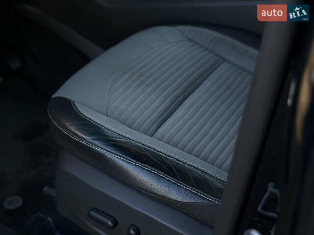 Чорний Форд Ескейп, об'ємом двигуна 1.5 л та пробігом 172 тис. км за 14350 $, фото 53 на Automoto.ua